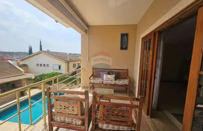 Casa alto padrão no condomínio euroville i , disponível para locação