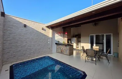 Casa à venda em bragança paulista com piscina e área gourmet, próxima ao centro
