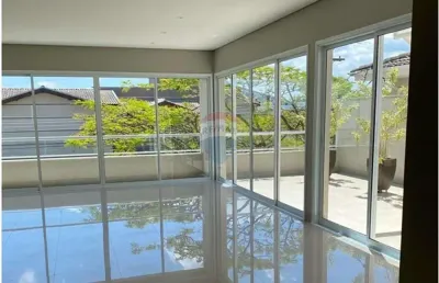 Excelente casa para locação no condomínio euroville1
