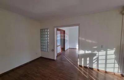 Oportunidade de locação - casa ampla próxima ao centro de bragança paulista