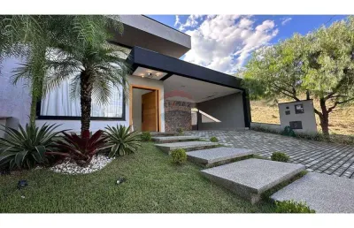 Casa térrea para locação 3 suítes bragança paulista - sp