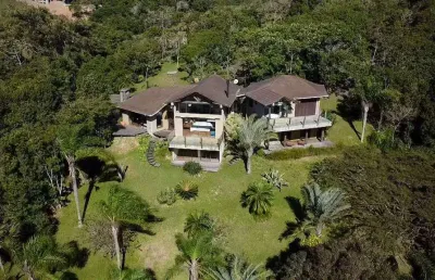 Casa para venda em garopaba, praia do silveira, 3 dormitórios, 1 suíte, 2 vagas