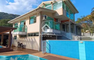 Casa para venda em garopaba, macacu, 3 dormitórios, 1 suíte, 2 banheiros, 2 vagas