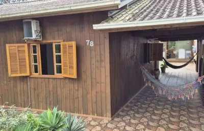 Casa para venda em imbituba, arroio, 5 dormitórios, 1 suíte, 2 banheiros