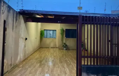 Casa com 2 quartos à venda na Rua Marilisa do Amaral Campos, Jardim São Paulo, Londrina