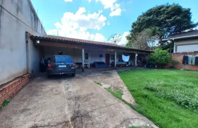 Casa com 2 quartos à venda na Rua José Lázaro de Gouvea, Califórnia, Londrina