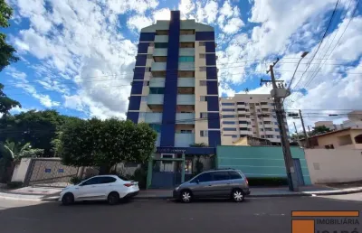 Apartamento com 2 quartos para alugar na Rua Uruguai, Centro, Londrina