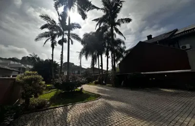 Casa com 3 quartos à venda no bom retiro, joinville  por r$ 1.290.000