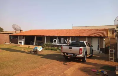 Rancho com 08 dormitórios à venda, 270 m² por r$ 600.000 - zona rural - fronteira/mg