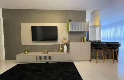 Apartamento mobiliado e decorado e venda no stella maris