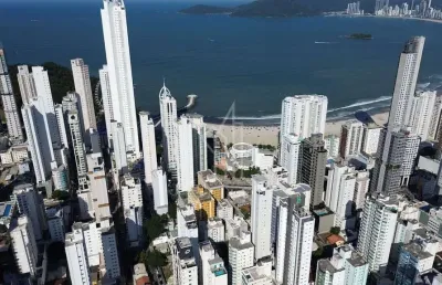 Apartamento com 4 quartos à venda na Rua Julieta Lins, Pioneiros, Balneário Camboriú