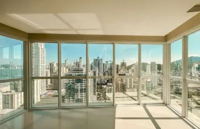 Apartamento com 3 quartos à venda na Avenida Brasil, Centro, Balneário Camboriú