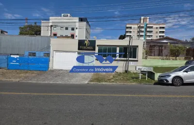 Casa com 3 quartos para alugar na Rua Capitão Tobias Pereira da Cruz, 800, Carioca, São José dos Pinhais