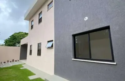 Casa para vender com 4 quartos 3 suítes no bairro messejana  em fortaleza
