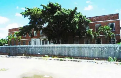 Prédio com 15 salas para alugar no serrinha, fortaleza , 900 m2 por r$ 25.000