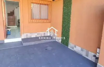 Casa com 3 quartos para alugar no Jardim do Trevo, Atibaia 