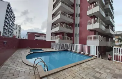 Apartamento 02 dormitórios com lazer no centro da ocian e 02 quadras da praia