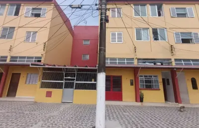 Apartamento 01 dormitório no centro comercial da ocian , a 06 quadras da praia