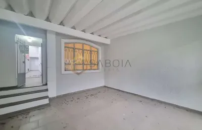 Casa com 4 quartos para alugar na Rua Osman Fonseca, 54, Jardim Luanda, São Paulo