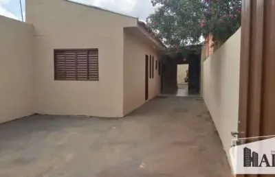 Casa com 3 quartos à venda na Rua Hormínio de Oliveira Leite, Vila Elmaz, São José do Rio Preto