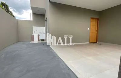 Casa com 2 quartos à venda na Rua Carona Cavalin Lourençato, Jardim Menezes, Bady Bassitt