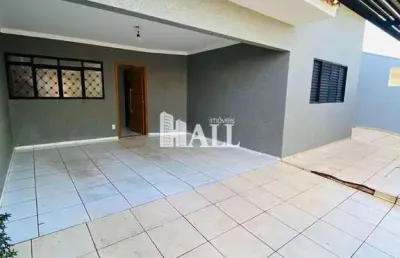 Casa com 3 quartos à venda na Rua Antonio Kfouri, Parque das Aroeiras II, São José do Rio Preto