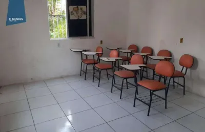 Sala comercial em ponto estratégico: perfeita para loja, escritório ou sala de aula