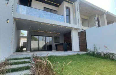 Casa com 4 dormitórios à venda, 158 m² por r$ 669.000,00 - precabura - eusébio/ce