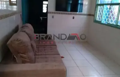 Casa á venda no bairro ipiranga - 2 dormitórios sendo uma suíte - 67m² - r$265.000,00