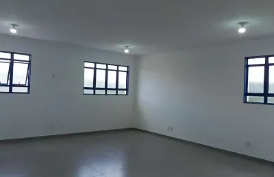 Sala comercial para locação - 60m² - jardim novo mundo - r$1.300,00