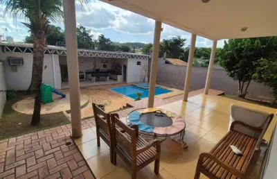 Casa á venda na city ribeirão - ribeirão preto, com 3 quartos sendo 1 suíte por r$  1.060.000,00