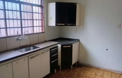 Casa á venda na vila virginia ribeirão preto, com 3 quartos sendo 1 suite por r$ 300.000,00