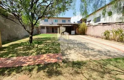 Casa à venda 3 quartos, 2 suites, 6 vagas, 360m², parque xangri-la, contagem -