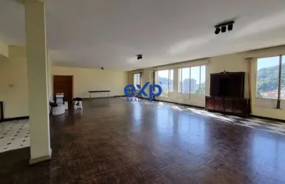 Casa com 6 quartos à venda na rua stefan zweig, 158, laranjeiras, rio de janeiro por r$ 1.700.000
