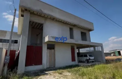 Casa em condomínio fechado com 3 quartos à venda na rua laerte fenelon, 1190, ipê, são josé dos pinhais por r$ 1.599.900