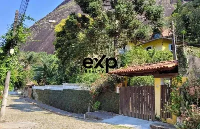 Casa com 3 quartos à venda na rua das margaridas, 88, retiro, petrópolis por r$ 930.000