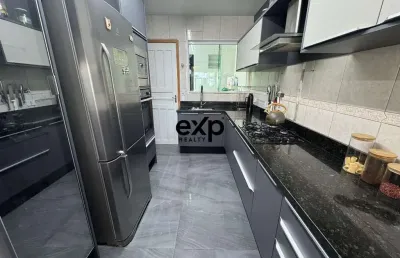 Casa com 2 quartos à venda na rua professora lourdes grutter bonin, 1022, parque da fonte, são josé dos pinhais por r$ 430.000