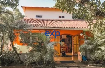Casa com 3 quartos à venda na bambuí, 13, pindobal (ponta negra), maricá por r$ 580.000
