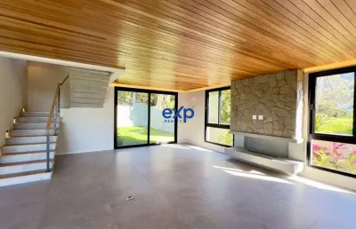 Casa em condomínio fechado com 4 quartos à venda na rua vereador osni ortiga, 3177, lagoa da conceição, florianópolis por r$ 7.500.000