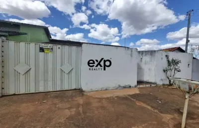 Casa com 3 quartos à venda na 2003, 27, loteamento paineiras, catalão por r$ 285.000