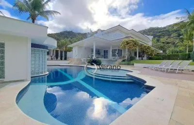 Casa no granville, 5 suítes, 6 vagas para carros, piscina e espaço gourmet