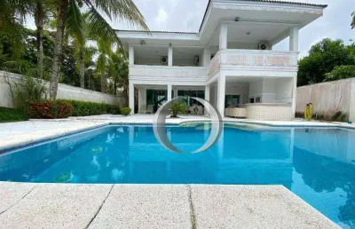 Casa com 5 suítes, em comdomímio fechado proximo a praia do pernambuco