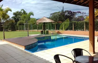 Espetacular residência em condomínio novo horizonte, piracaia-sp