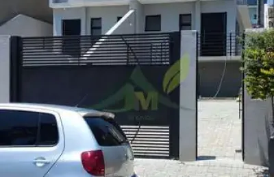 Sobrado com 3 dormitórios em atibaia, jardim dos pinheiros