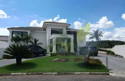 Mansão de luxo no condomínio flamboyant: exclusividade e sofisticação em at