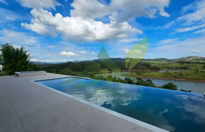 Chácara com vista deslumbrante para a represa em piracaia-sp