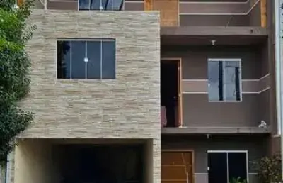 Casa com 5 quartos, 220m², à venda em curitiba, são braz