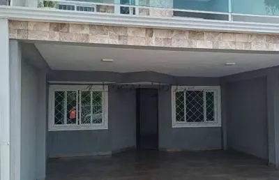 Sobrado à venda em curitiba, xaxim, com 3 quartos, 90m²
