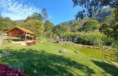 Mini sítio 6000 m2, 3 suítes, lago, riacho, córrego das pedras, teresópolis, rj
