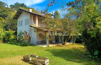 Casa 3 quartos com piscina e quintal à venda em albuquerque, teresópolis